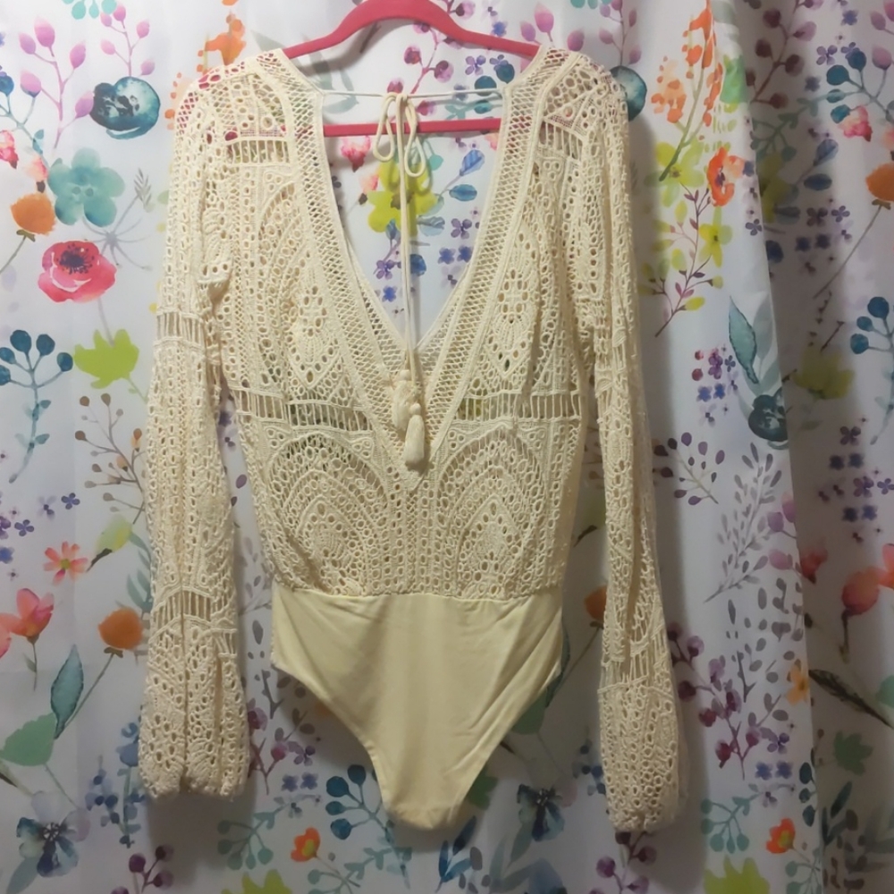 Bodysuit - Picture 2 of 6